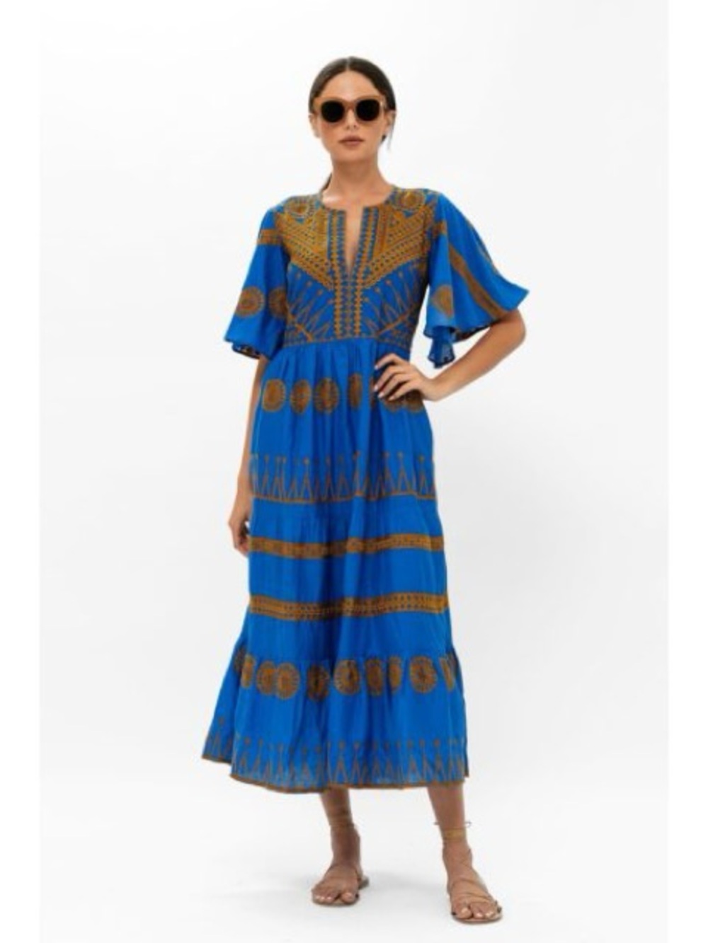 Oliphant | Dresses | Nwt
Oliphant Flirty Vneck
